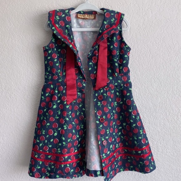 ๐ Beach Bash by Art & Tatyana Jean Dress - Picture 2 of 7